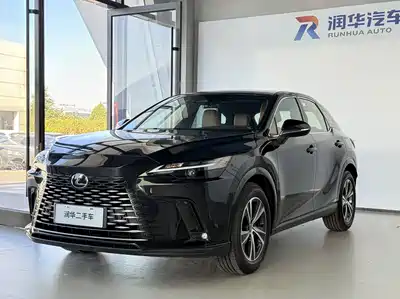 Lexus RX 2025