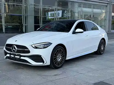 Mercedes-Benz C-Class 2025