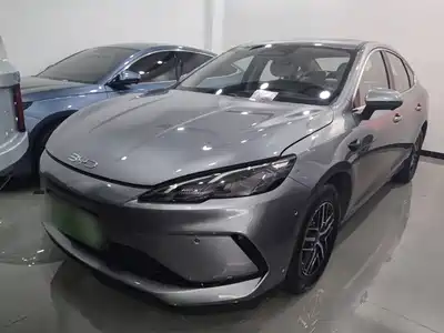 BYD Seal 05 DM-i 2025
