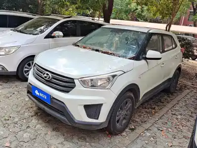 Hyundai ix25 2015
