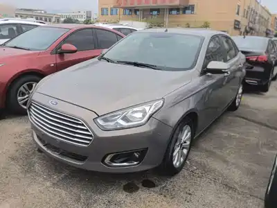 Ford Escort 2015