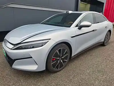 BYD Han L 2026