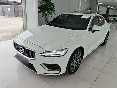 Volvo S60 2022