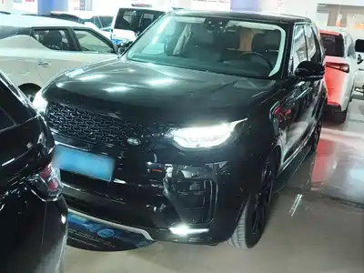 Land Rover Discovery 2021