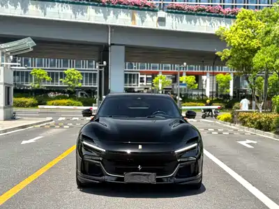 Ferrari Purosangue 2025