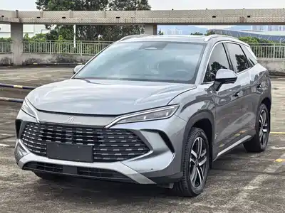 BYD Song L DM-i 2025