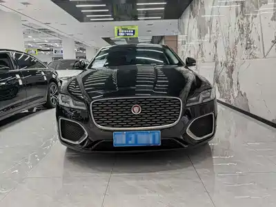 Jaguar XFL 2025