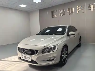 Volvo S60 2020