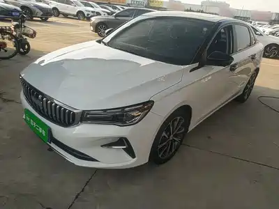 Geely Emgrand 2024