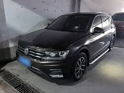 Volkswagen Tiguan L 2018