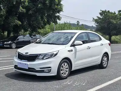 Kia K2 2015