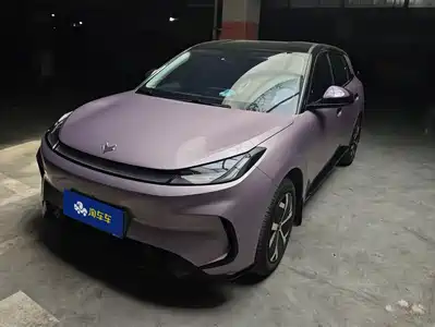 ARCFOX T1 2025