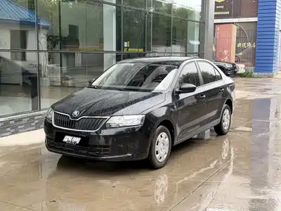 Škoda Rapid 2015
