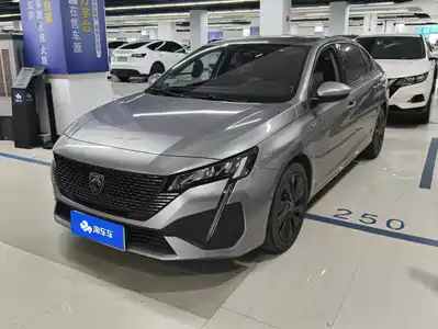 Peugeot 408 2023