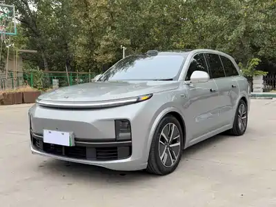 Li Auto L8 2024