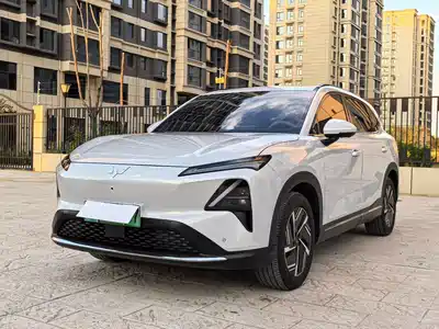 Wuling Motors Starlight S 2025