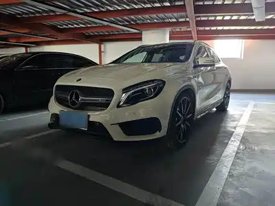 Mercedes-Benz GLA AMG 2015