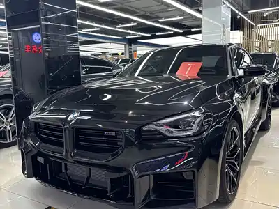 BMW M2 2025