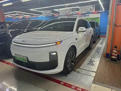 Li Auto L6 2024
