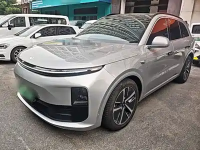 Li Auto L6 2024