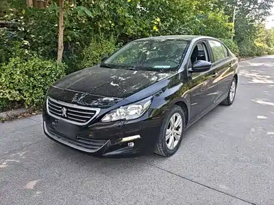 Peugeot 408 2015