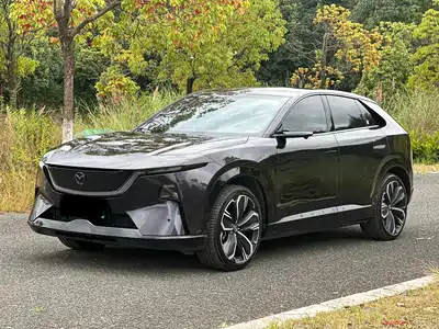 Mazda EZ-60 2026