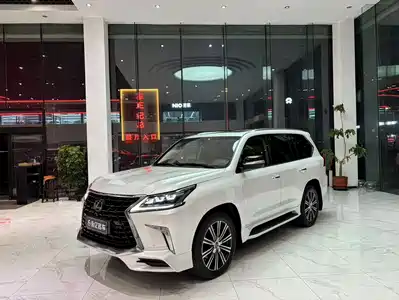 Lexus LX 2019