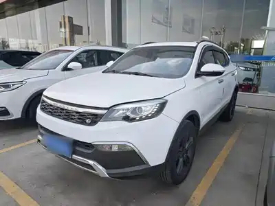 Leopaard CS10 2018