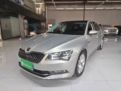 Škoda Superb 2018