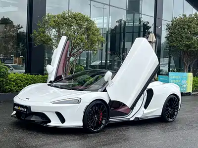 McLaren GT 2023