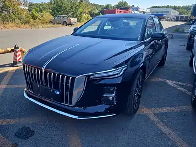 Hongqi H5 PHEV 2026