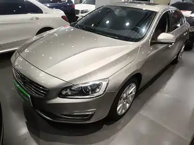 Volvo S60 2015