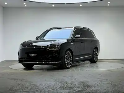 AITO Wenjie M9 2024
