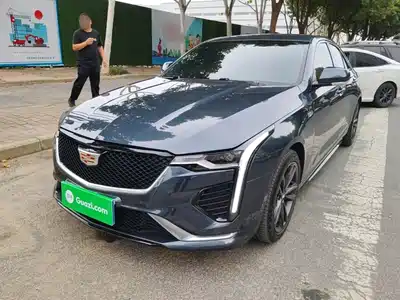 Cadillac CT4 2022