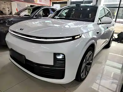 Li Auto L7 2025