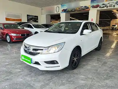 BYD Surui 2016