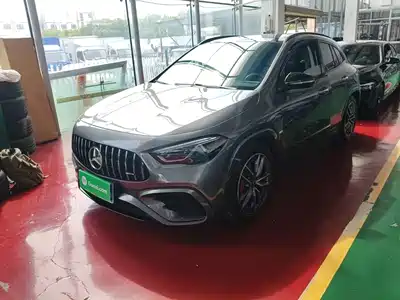 Mercedes-Benz GLA AMG 2025