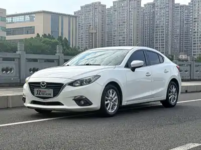 Mazda Mazda3 Axela 2015