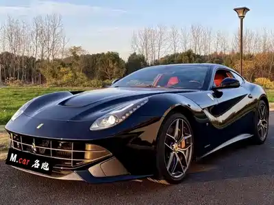 Ferrari F12berlinetta 2014