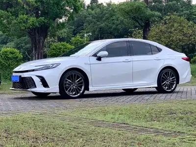 Toyota Camry 2025