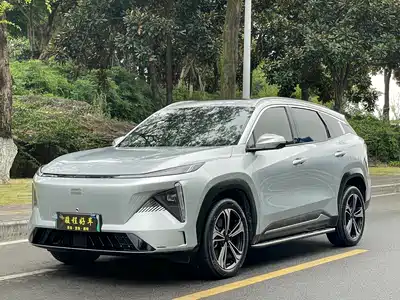 Geely Galaxy L7 2024