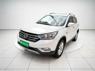 Dongfeng Aeolus Fengshen AX7 2016