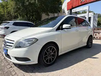 Mercedes-Benz B-Class 2013