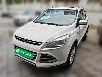 Ford Kuga 2015