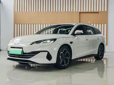 BYD Seal 06 DM-i Touring 2025