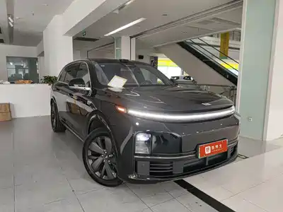 Li Auto L7 2025