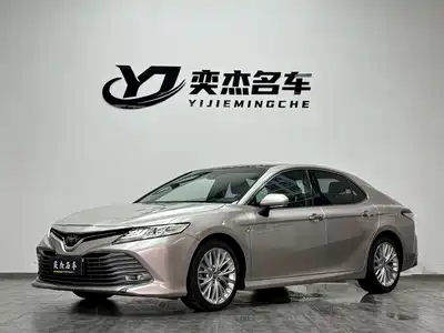 Toyota Camry 2018