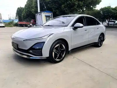 Wuling Motors Starlight 2024