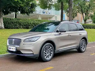 Lincoln Adventurer 2021