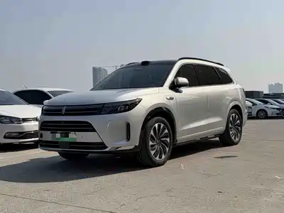 AITO Wenjie M7 2024